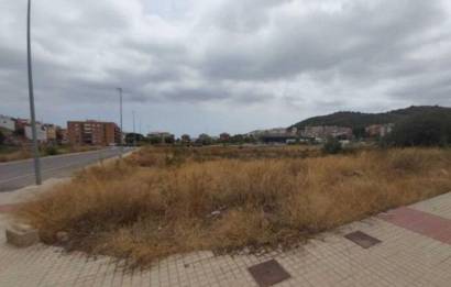 Segunda mano · Terreno urbano · La Vall d'Uixo · Comunidad valenciana