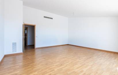 Sale · Ático Dúplex · Castellon - Castello de la Plana · CORTE INGLES