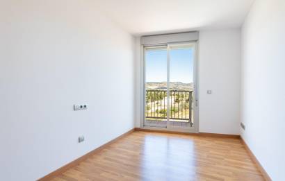 Sale · Ático Dúplex · Castellon - Castello de la Plana · CORTE INGLES
