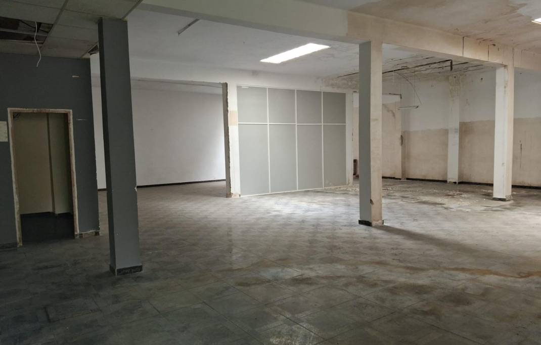Resale · Local comercial · Castellon - Castello de la Plana · Gran Vía