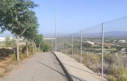 Segunda mano · Terreno urbano · Cabanes · Costa del azahar