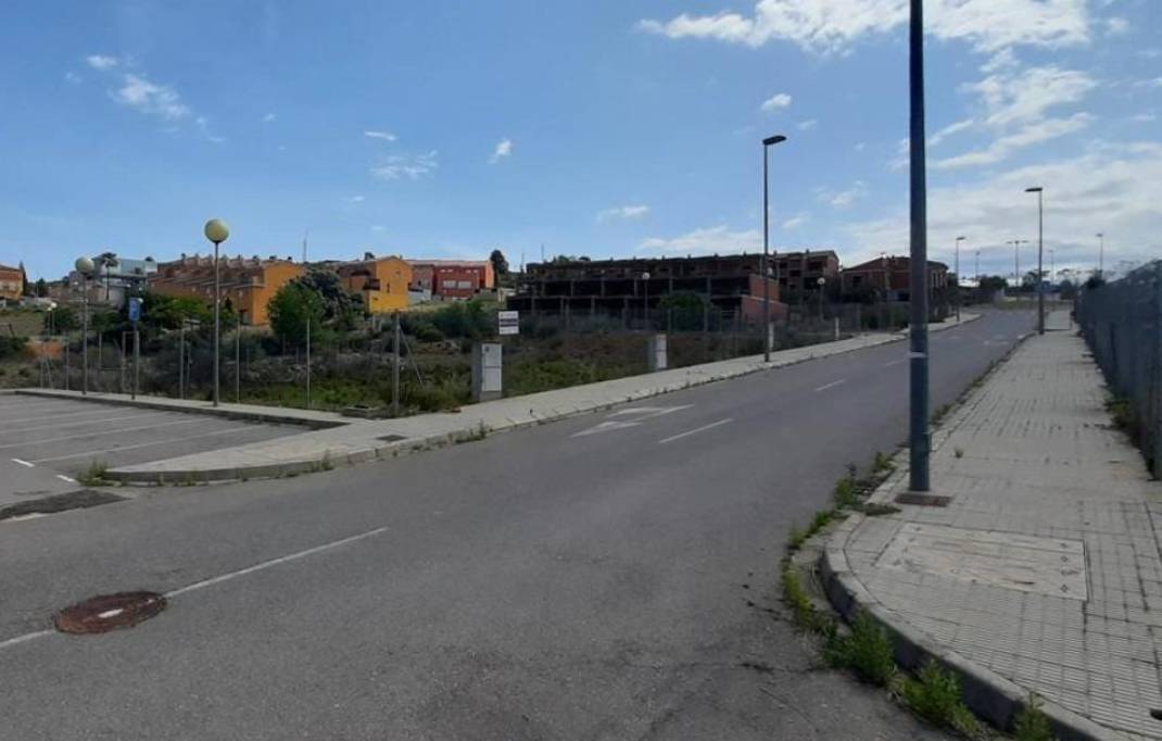 Segunda mano · Terreno urbano · Cabanes · Costa del azahar