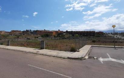 Segunda mano · Terreno urbano · Cabanes · Costa del azahar