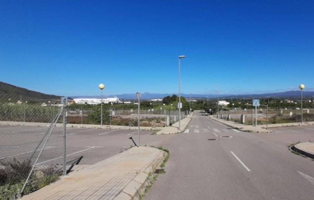 Segunda mano · Terreno urbano · Cabanes · Costa del azahar