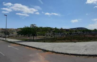 Segunda mano · Terreno urbano · Cabanes · Costa del azahar