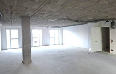 Segunda mano · Local comercial · Vila-real · Piscinas