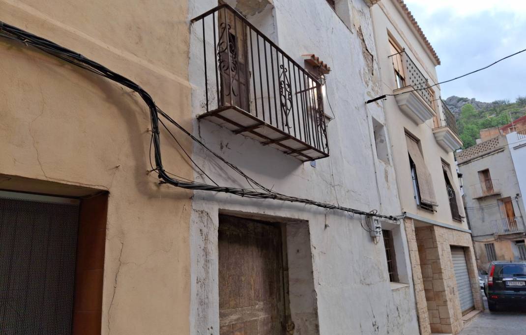 Segunda mano · Casa · Borriol · Centro