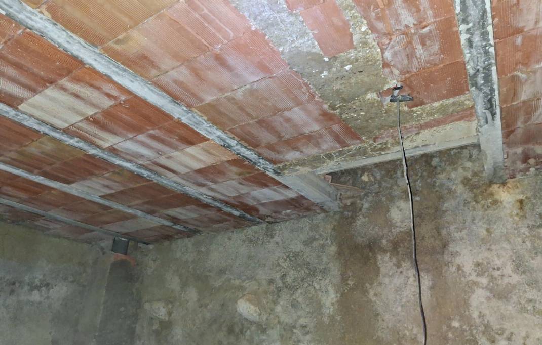 Segunda mano · Casa · Borriol · Centro