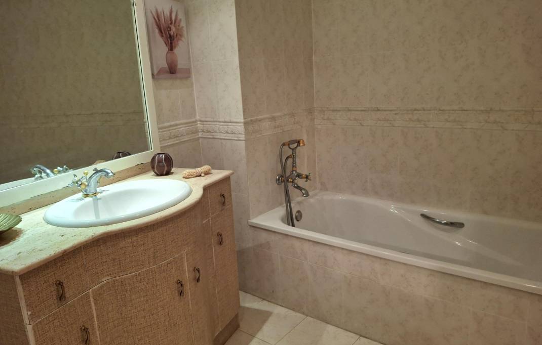 Resale · Piso · Castellon - Castello de la Plana · Avenida del Mar