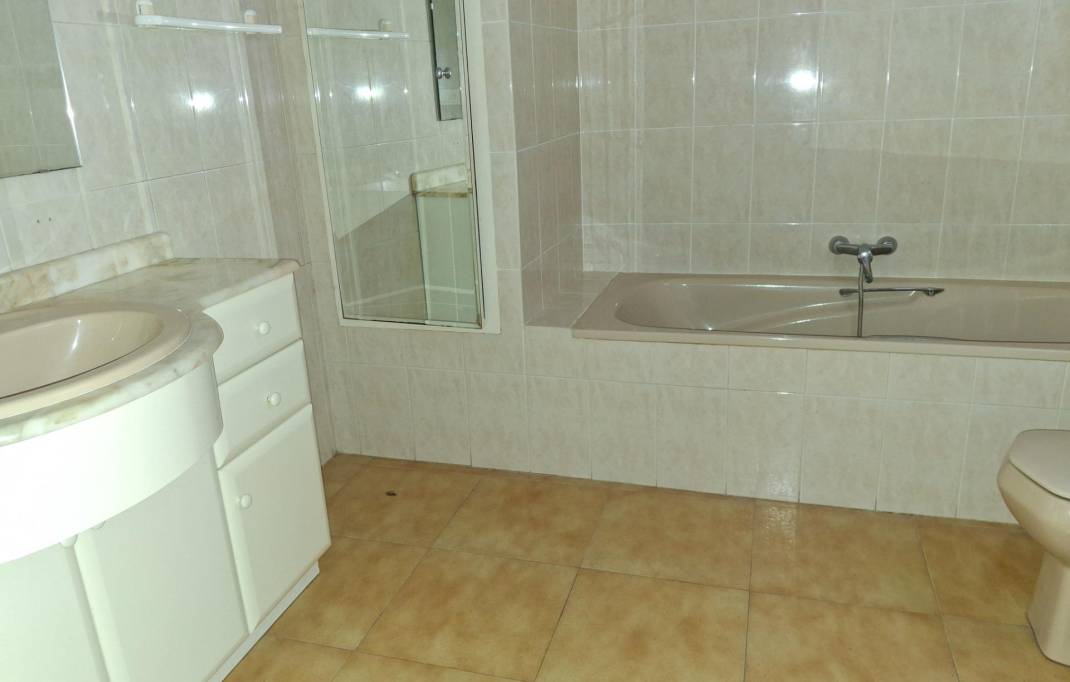 Resale · Edificio · Burriana · CENTRO