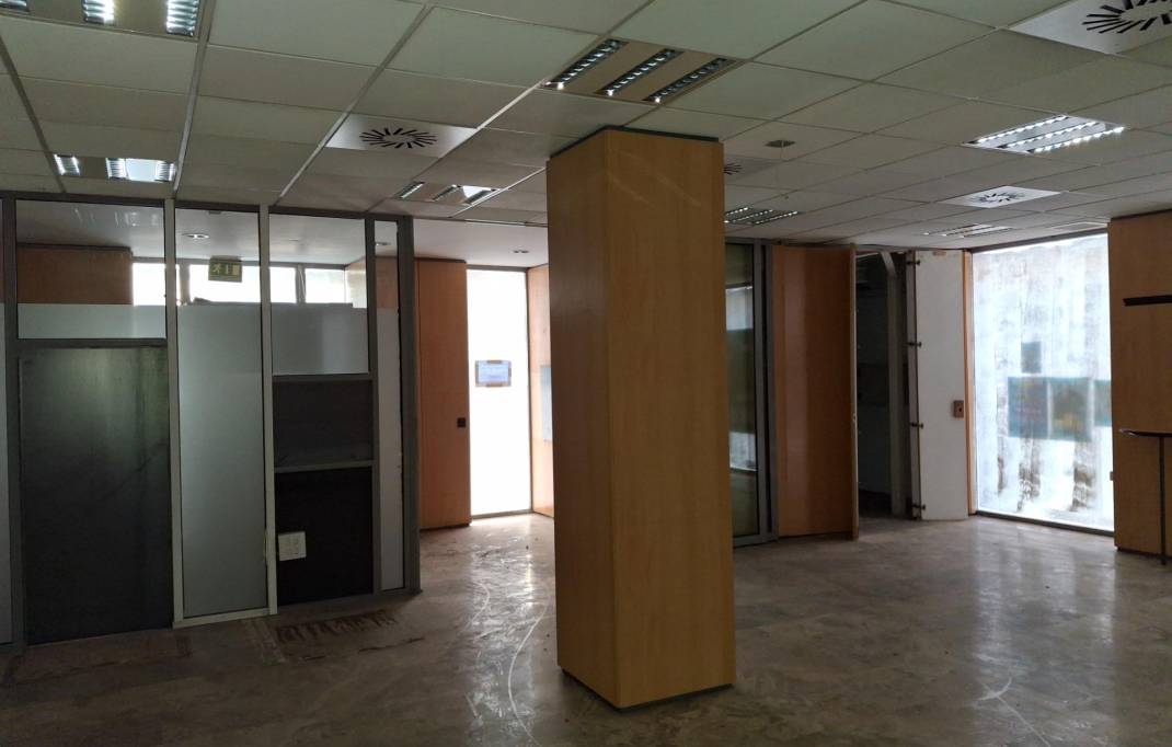 Resale · Local comercial · Castellon - Castello de la Plana · AVENIDA VALENCIA SUR