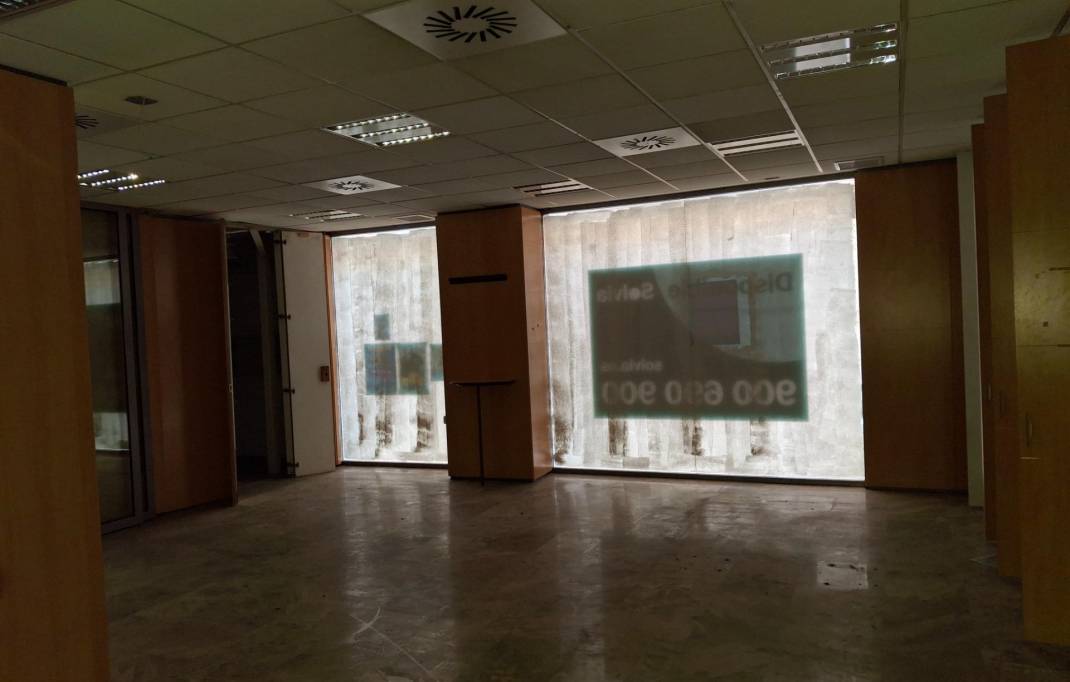 Resale · Local comercial · Castellon - Castello de la Plana · AVENIDA VALENCIA SUR