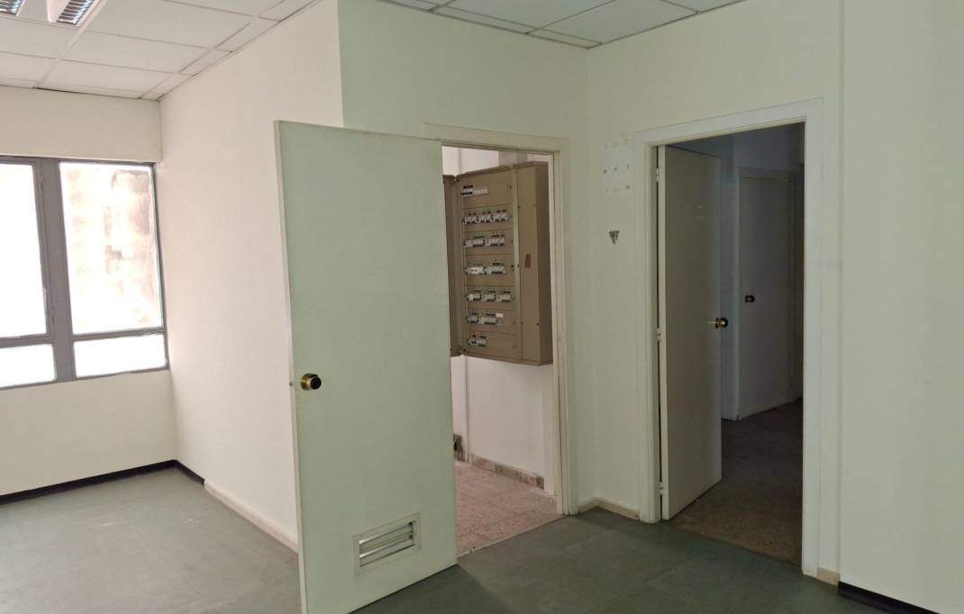 Resale · Local comercial · Castellon - Castello de la Plana · AVENIDA VALENCIA SUR