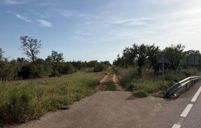 Segunda mano · Terreno rural · Benlloch · Comunidad valenciana
