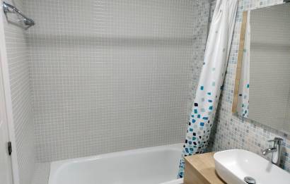 Segunda mano · Apartamento · Alcoceber · Urbanizacion tres playas