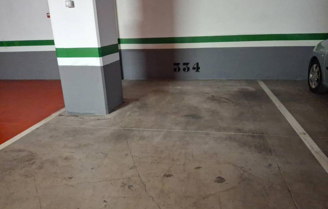 Segunda mano · Parking · Castellon - Castello de la Plana · CENTRO