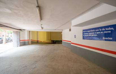 Segunda mano · Parking · Castellon - Castello de la Plana · CENTRO