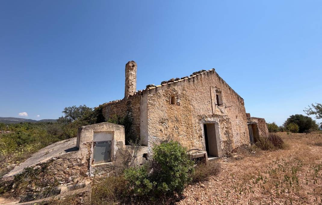 Segunda mano · Terreno rural · Sierra Engarceran · Comunidad valenciana
