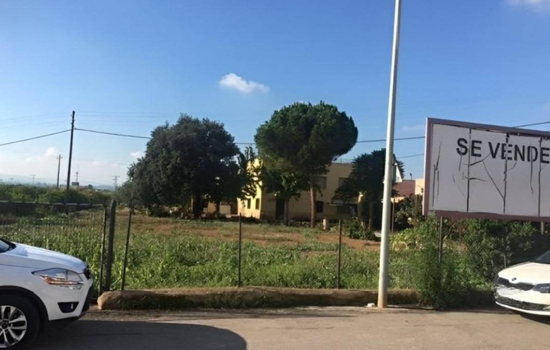 Segunda mano · Terreno urbano · Castellon - Castello de la Plana · OESTE