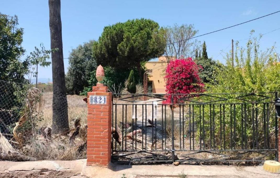 Segunda mano · Terreno urbano · Castellon - Castello de la Plana · OESTE