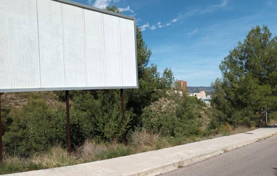 Segunda mano · Terreno urbano · l'Alcora · Alcora (l )